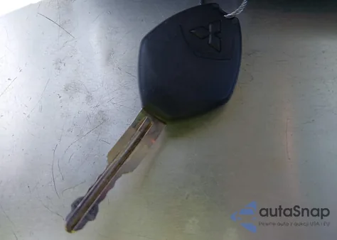 2015 Mitsubishi Outlander Sport Es z USA, uszkodzony, nr VIN 4A4AR3AU2FE049170